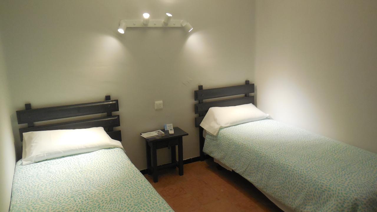 埃斯塔蒂特 方达坎达尔佛旅馆酒店 外观 照片